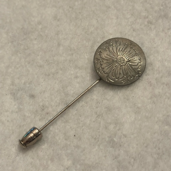 Kirk etched pewter flower stick pin 917-10 - Picture 1 of 4